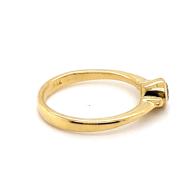18CT YELLOW GOLD BEZEL SET DIAMOND DRESS RING VALUED @ $1899