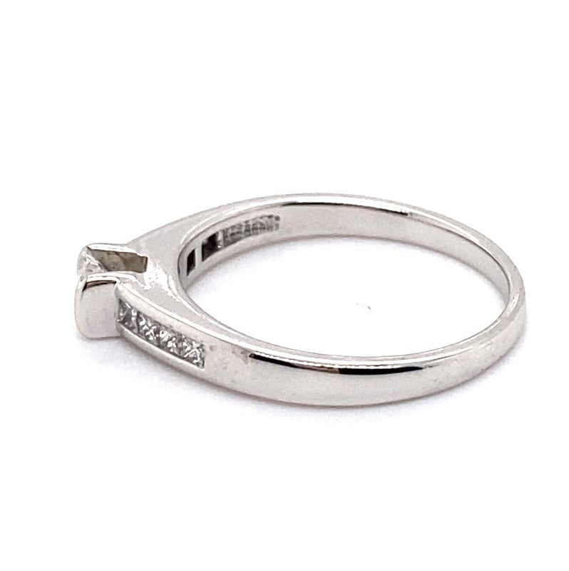 18CT WHITE GOLD THICKENED TOP STYLE DIAMOND DRESS RING VALUED @ $3699
