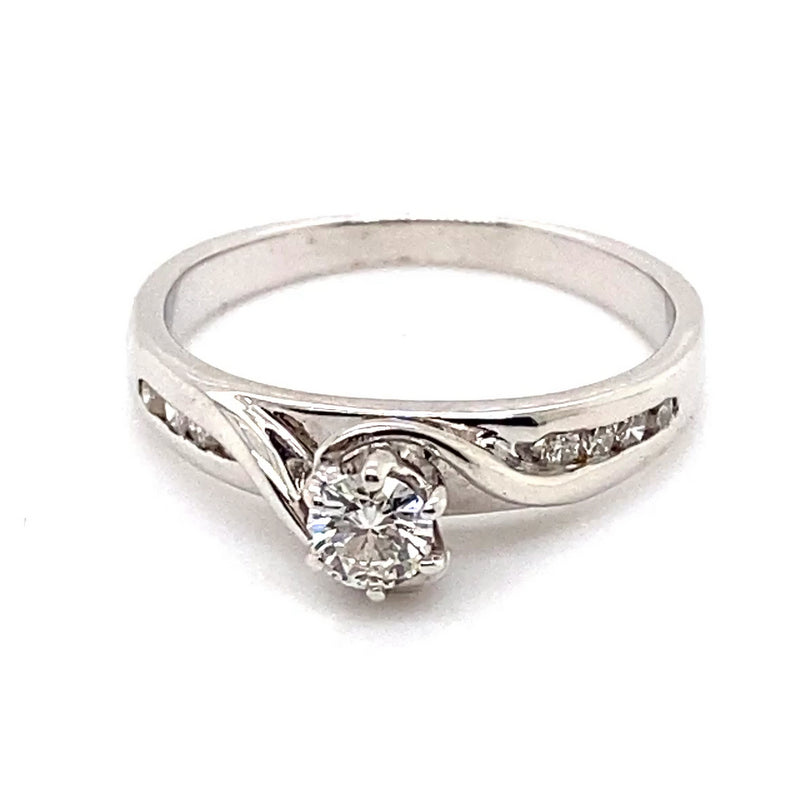 18CT WHITE GOLD WRAP AROUND STYLE DIAMOND DRESS RING VALUED @ $2399