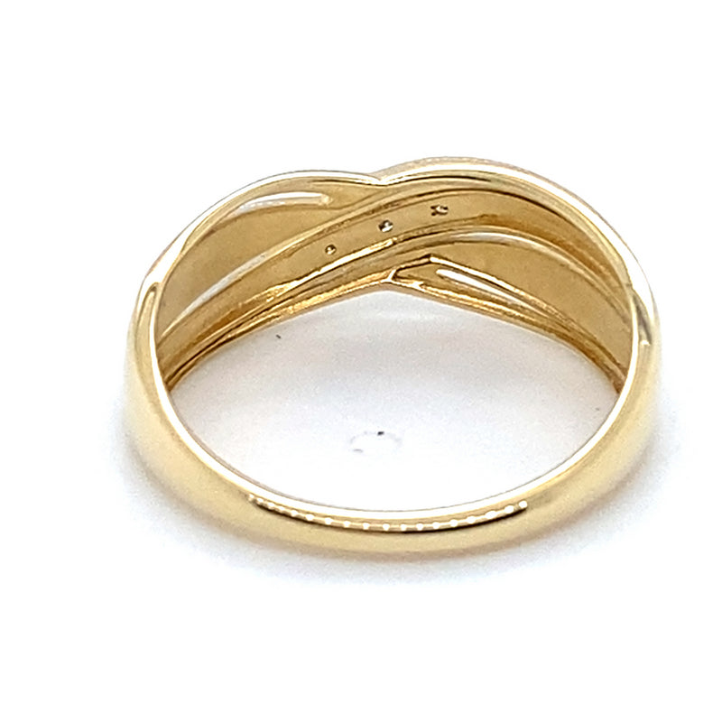 9CT YELLOW GOLD 3 DIAMONDS SET IN CROSS OVER PATTERN DRESS RING