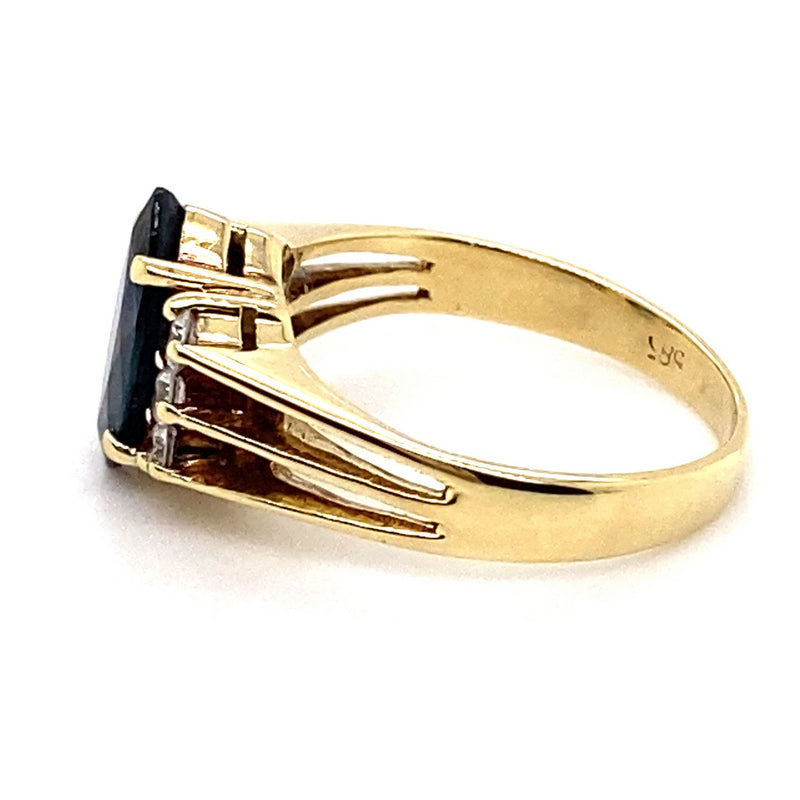 14CT YELLOW GOLD SPLIT SHOULDER SAPPHIRE DRESS RING VALUED @ $3299