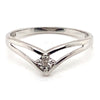 9CT WHITE GOLD ILLUSION SET DIAMOND IN THE V SHAPE RING