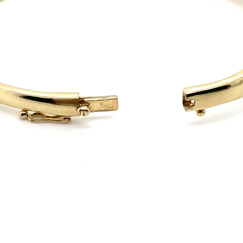 9CT YELLOW GOLD DIAMOND CROSSOVER PATTERN HINGED BANGLE VALUED @ $3499
