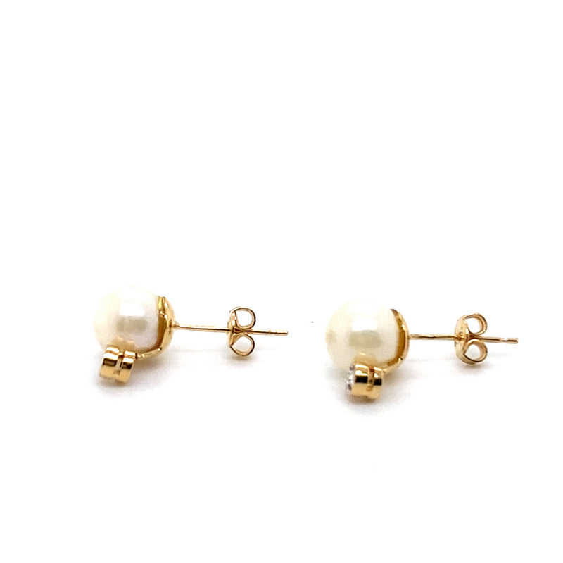 18CT YELLOW GOLD PEARL & DIAMOND STUD EARRINGS VALUED @ $1999