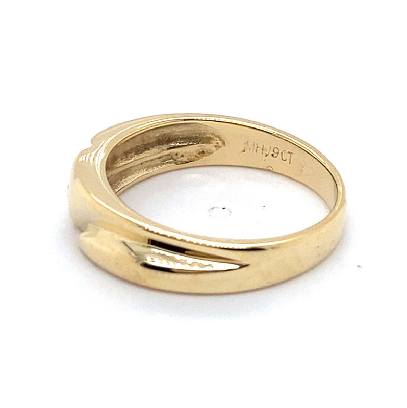 9CT YELLOW GOLD ROUND BRILLIANT CUT HAMMER SET DIAMOND DRESS RING