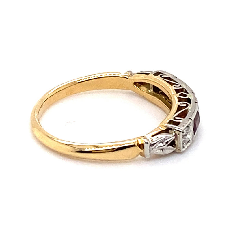 18CT YELLOW GOLD & PLATINUM GARNETS & DIAMOND DRESS RING VALUED @ $2099