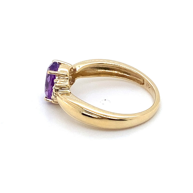 9CT YELLOW GOLD AMETHYST & DIAMOND DRESS RING