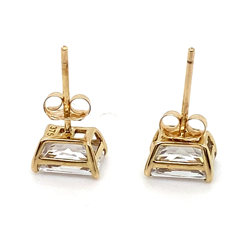 9CT YELLOW GOLD EMERALD CUT CUBIC ZIRCONIAS STUD EARRINGS