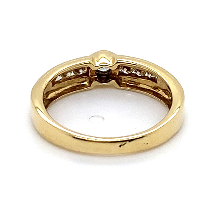 9CT YELLOW GOLD DIAMOND DRESS RING