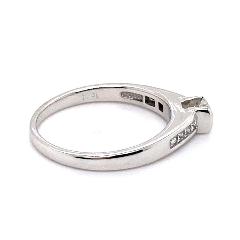 18CT WHITE GOLD THICKENED TOP STYLE DIAMOND DRESS RING VALUED @ $3699
