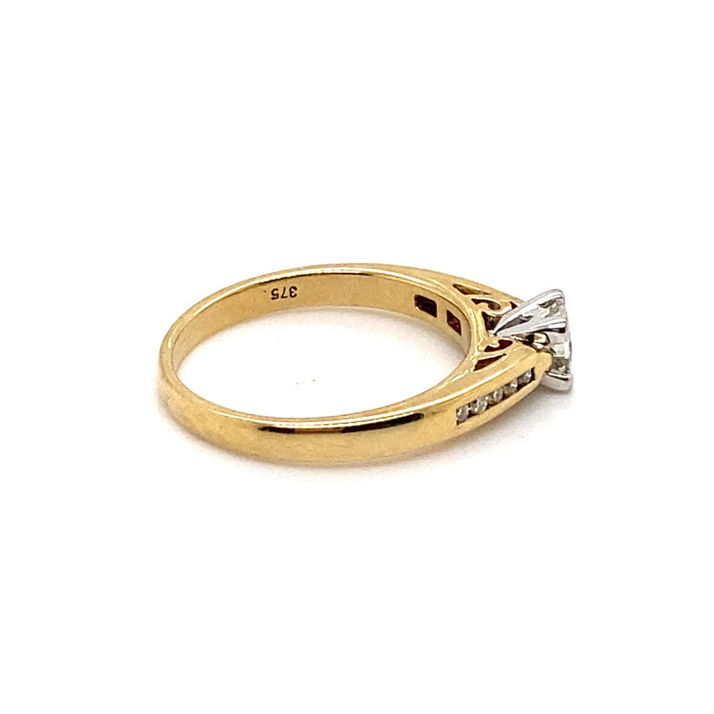 9CT YELLOW & WHITE GOLD FLOW UP STYLE DIAMOND DRESS RING VALUED @ $1899