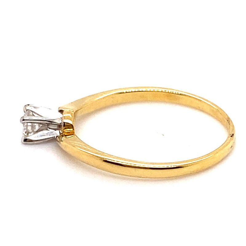 18CT YELLOW & WHITE GOLD WRAP AROUND STYLE DIAMOND DRESS RING VALUED @ $1399