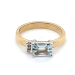 9CT YELLOW & WHITE GOLD AQUAMARINE & DIAMOND DRESS RING