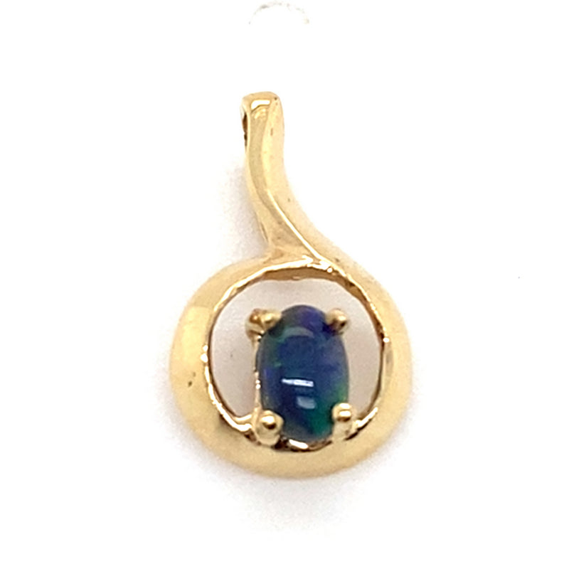 9CT YELLOW GOLD CABOCHON CUT BLACK OPAL PENDANT