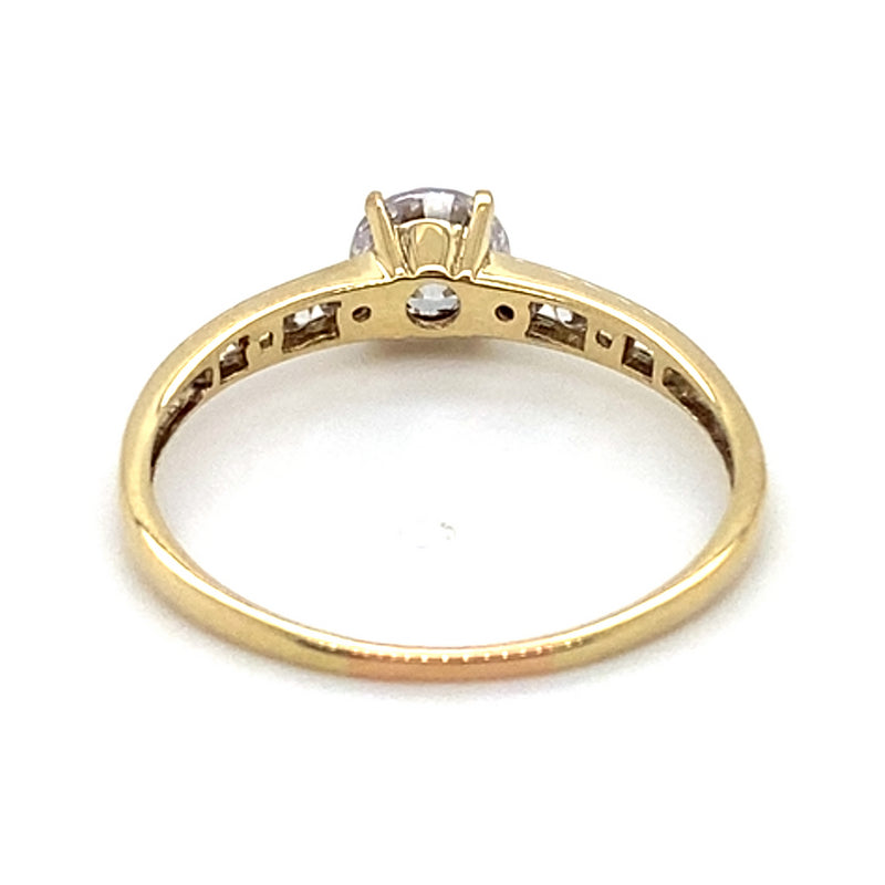 9CT YELLOW GOLD CUBIC ZIRCONIA SET DRESS RING