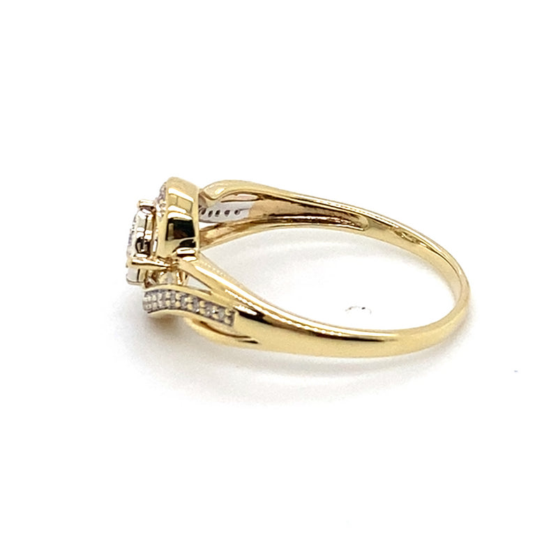 9CT YELLOW & WHITE GOLD  DIAMONDS SET IN CLUSTER & SHOULDERS DRESS RING