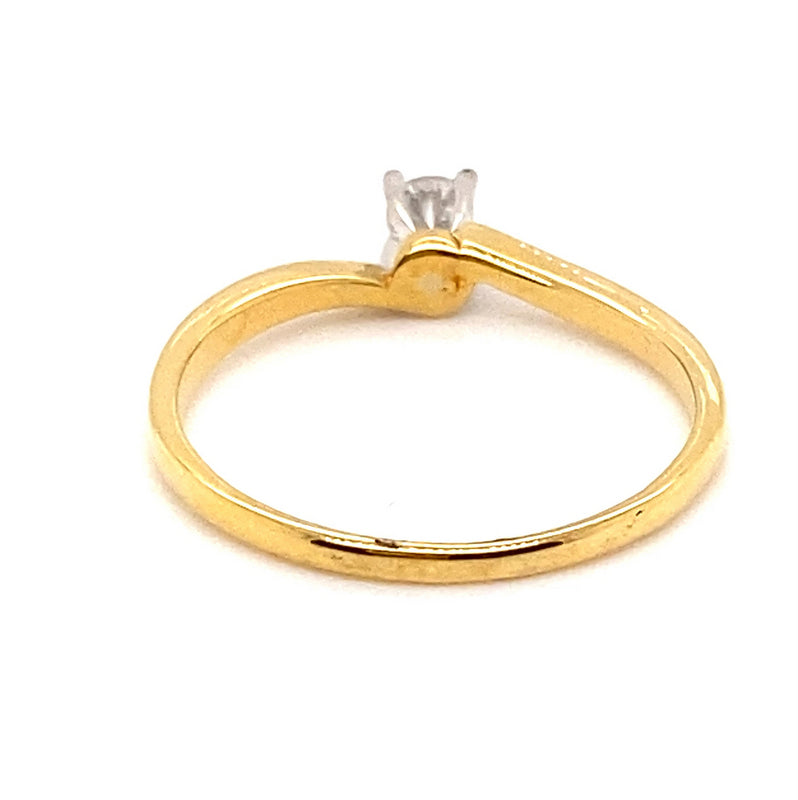 18CT YELLOW & WHITE GOLD WRAP AROUND STYLE DIAMOND DRESS RING VALUED @ $1399