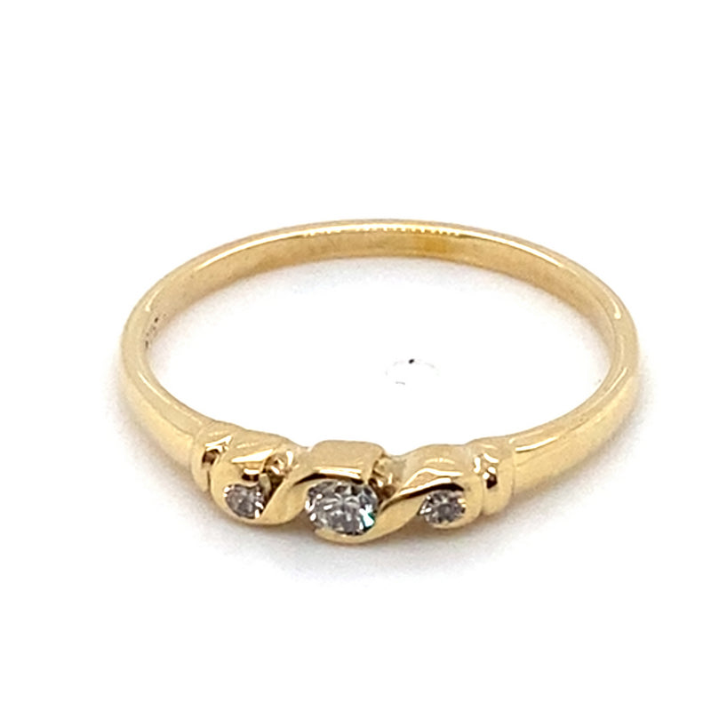9CT YELLOW GOLD DIAMONDS SEMI BEZEL SET IN RAISED TRILOGY SETTING DRESS RING
