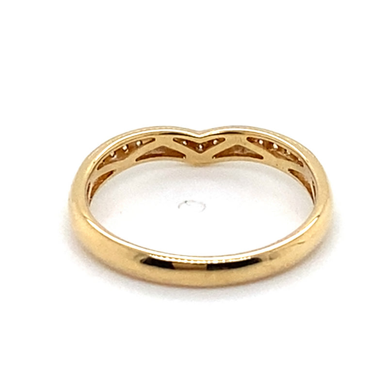 9CT YELLOW GOLD DIAMONDS SET IN V SHAPE DRESS RING