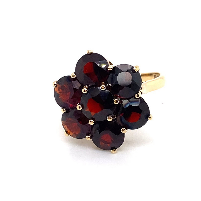 9CT YELLOW GOLD ALMADINE GARNETS DRESS RING