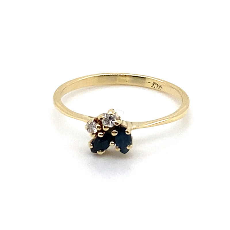 9CT YELLOW GOLD SAPPHIRE & DIAMOND DRESS RING