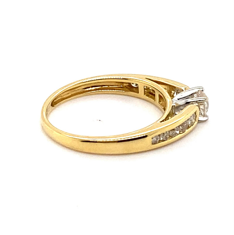 18CT YELLOW & WHITE GOLD FLOW UP STYLE DIAMOND DRESS RING VALUED @ $2899