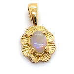 14CT YELLOW GOLD CABOCHON CUT OPAL IN FLOWER SHAPED PENDANT