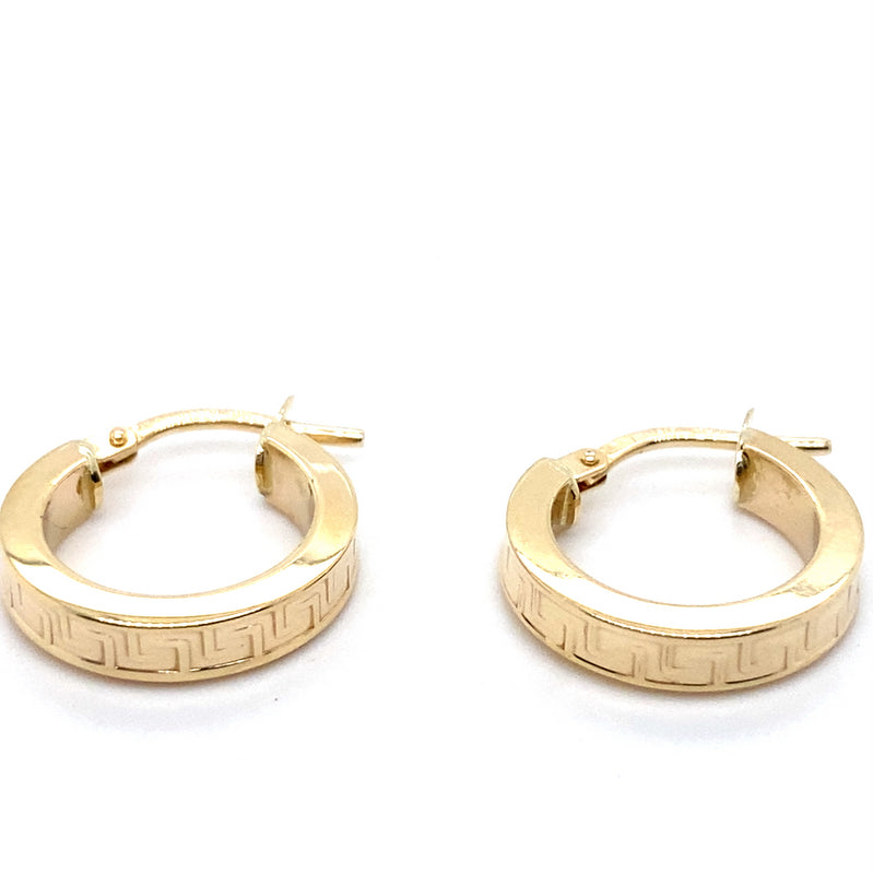 9CT YELLOW GOLD ROUND HOOP EARRINGS WITH GREEK KEY DESIGN