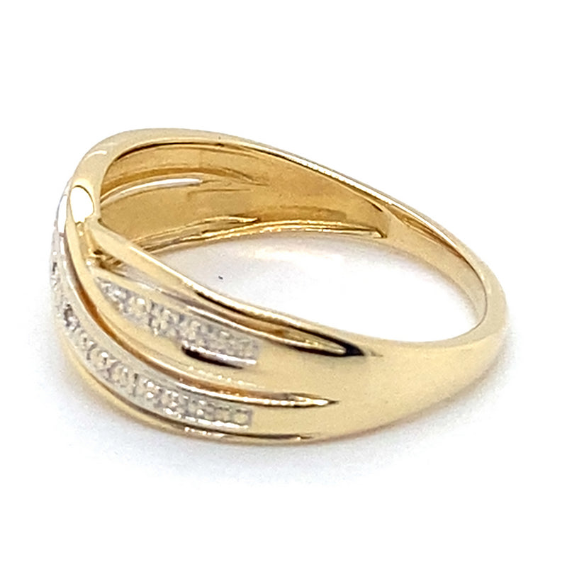 9CT YELLOW GOLD 3 DIAMONDS SET IN CROSS OVER PATTERN DRESS RING