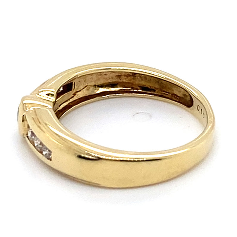 9CT YELLOW GOLD DIAMOND DRESS RING