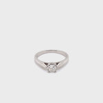14CT WHITE GOLD POINTED SHOULDER DIAMOND DRESS RING VALUED @ $1999