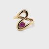 9CT YELLOW GOLD "S" PATTERNED BEZEL SET RUBY DRESS RING VALUED @ $1899