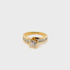 18CT YELLOW GOLD FORMED UP STYLE DIAMOND DRESS RING VALUED @ $5799